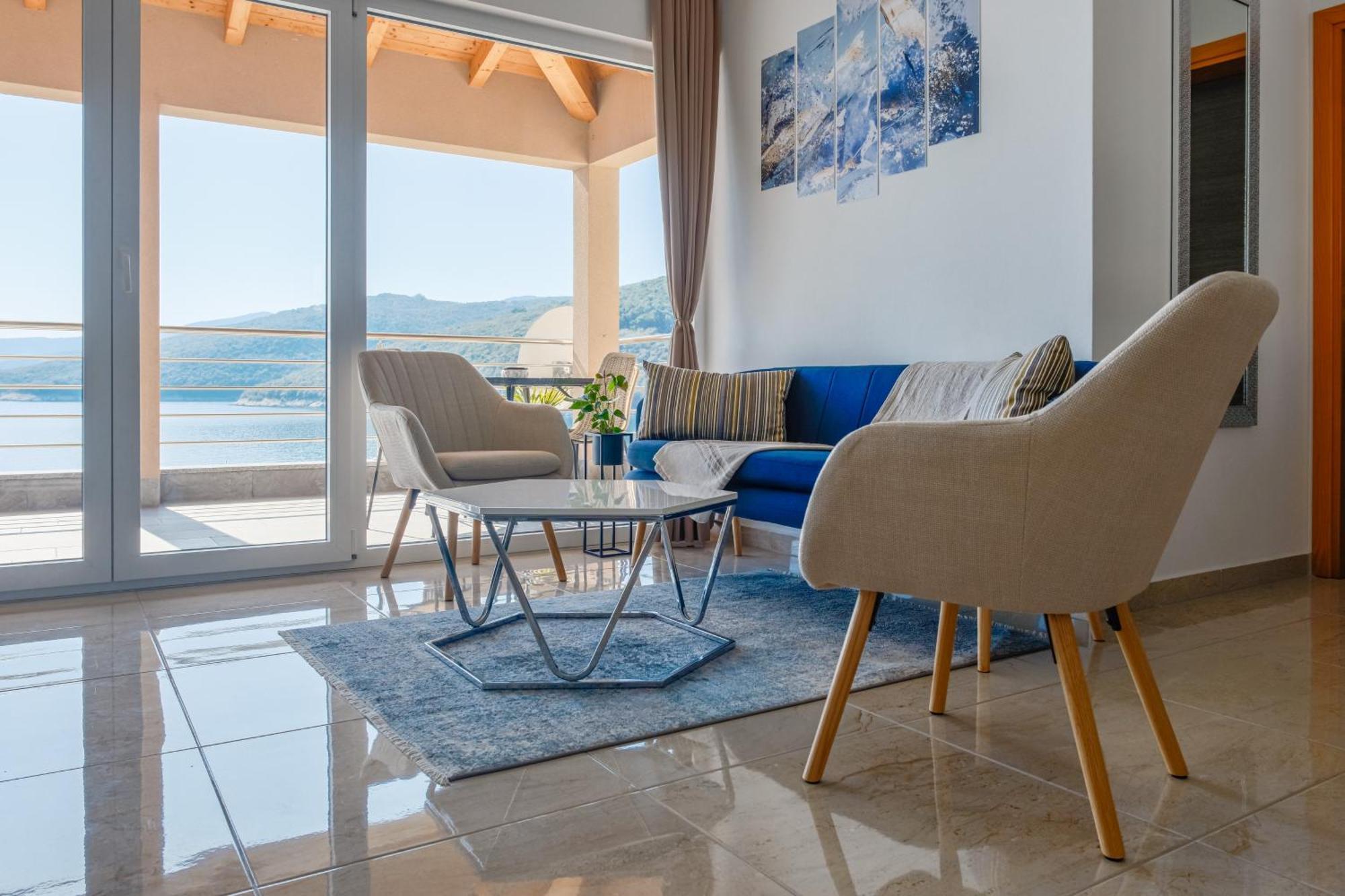 Seafront 2-Bedroom Apartment Nika - ราบัซ ภายนอก รูปภาพ